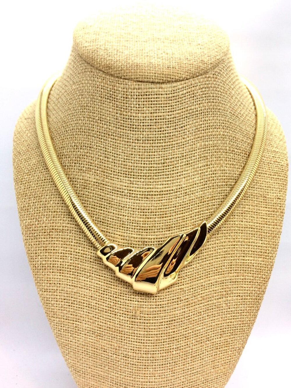 VINTAGE TRIFARI NECKLACE Gold Tone Snake Chain Modernist Sculptural Bib Collar